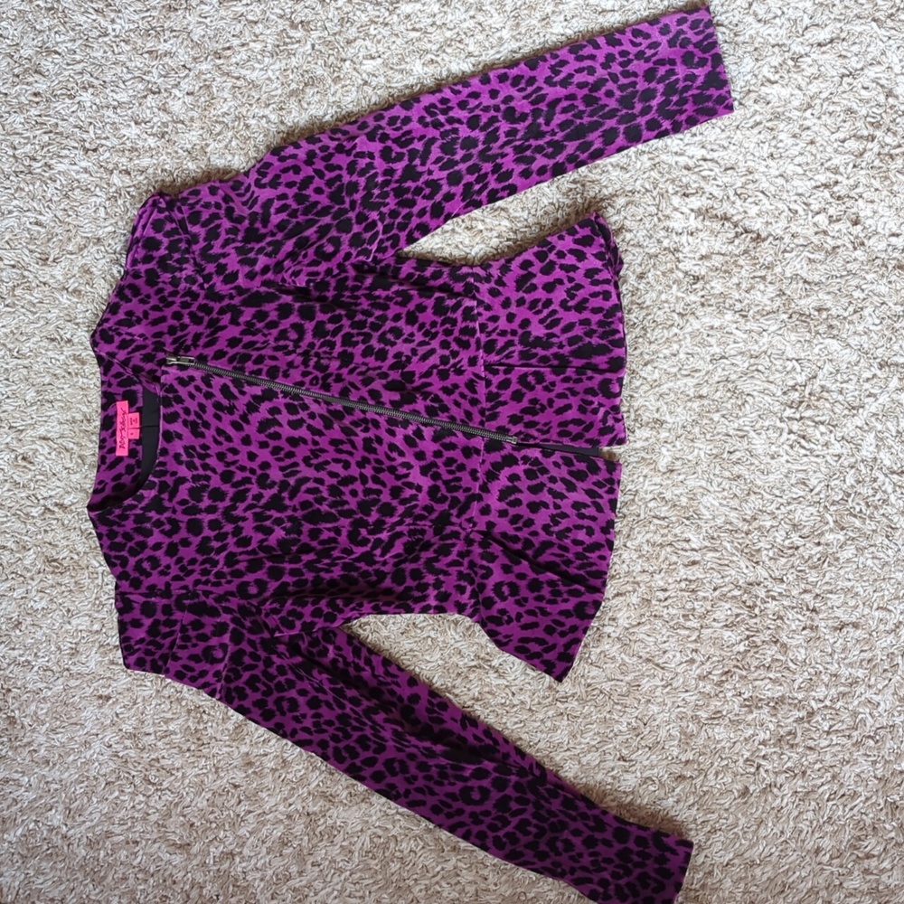 Betsey Johnson Purple leopard print peplum jacket